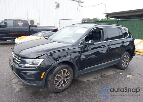 2020 Volkswagen Tiguan 2.0T Se/2.0T Se R-Line Black/2.0T Sel из США, поврежденный, VIN 3VV2B7AX9LM158850